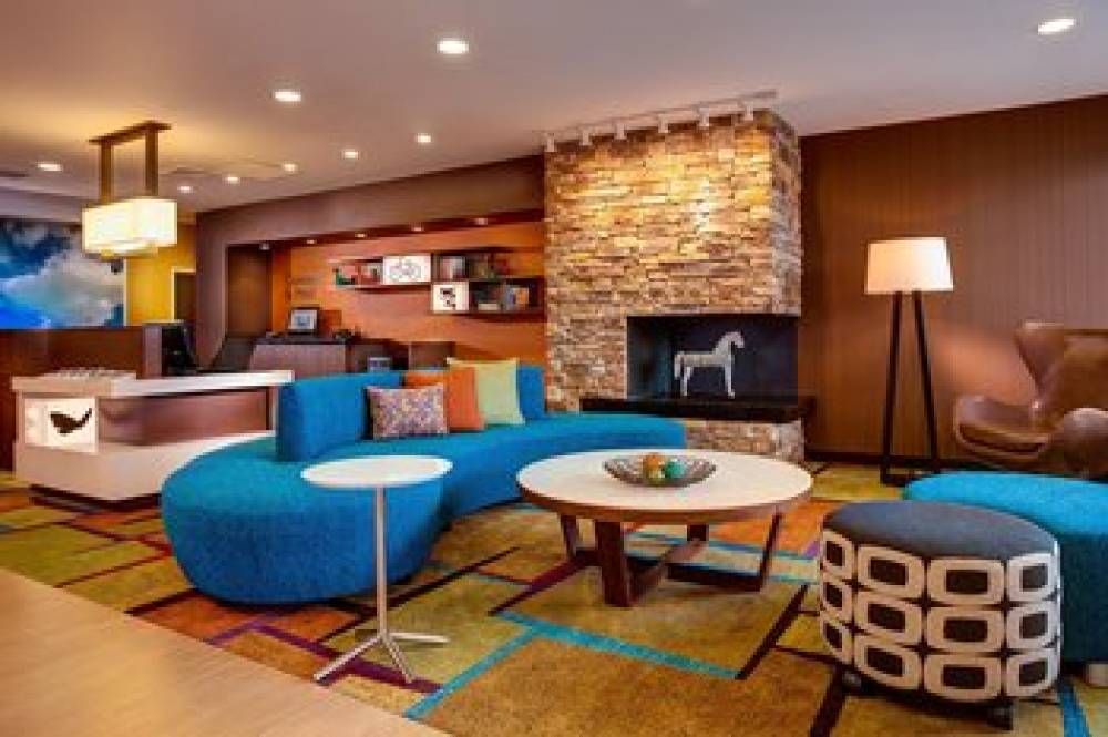 Fairfield Inn And Suites By Marriott Lincoln Crete 3