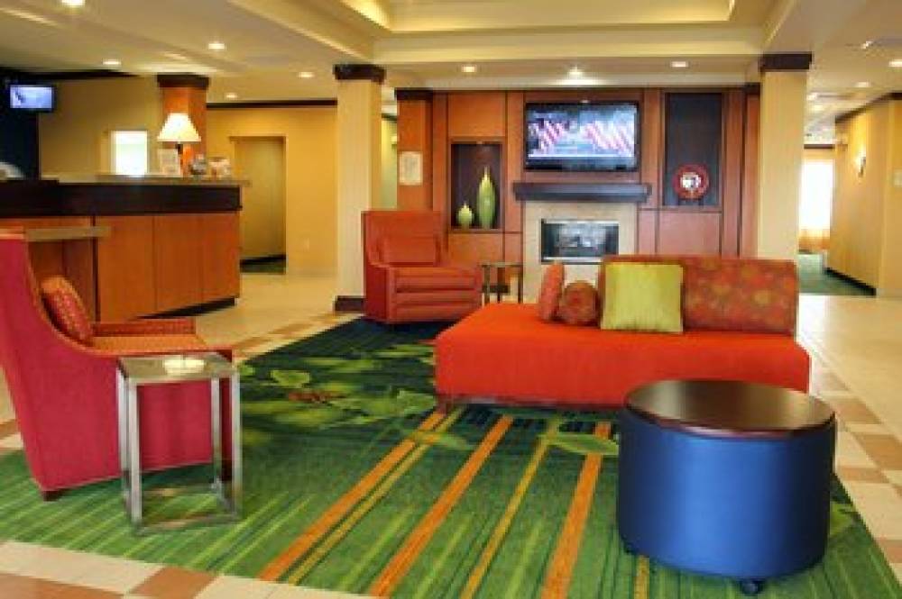 Fairfield Inn And Suites By Marriott Marion 2