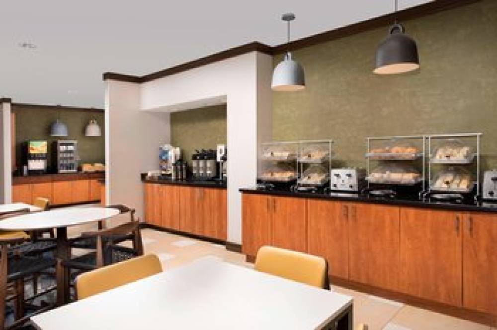 Fairfield Inn And Suites By Marriott Miami Airport South 1
