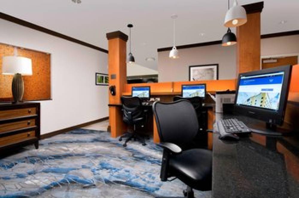 Fairfield Inn And Suites By Marriott Miami Airport South 8