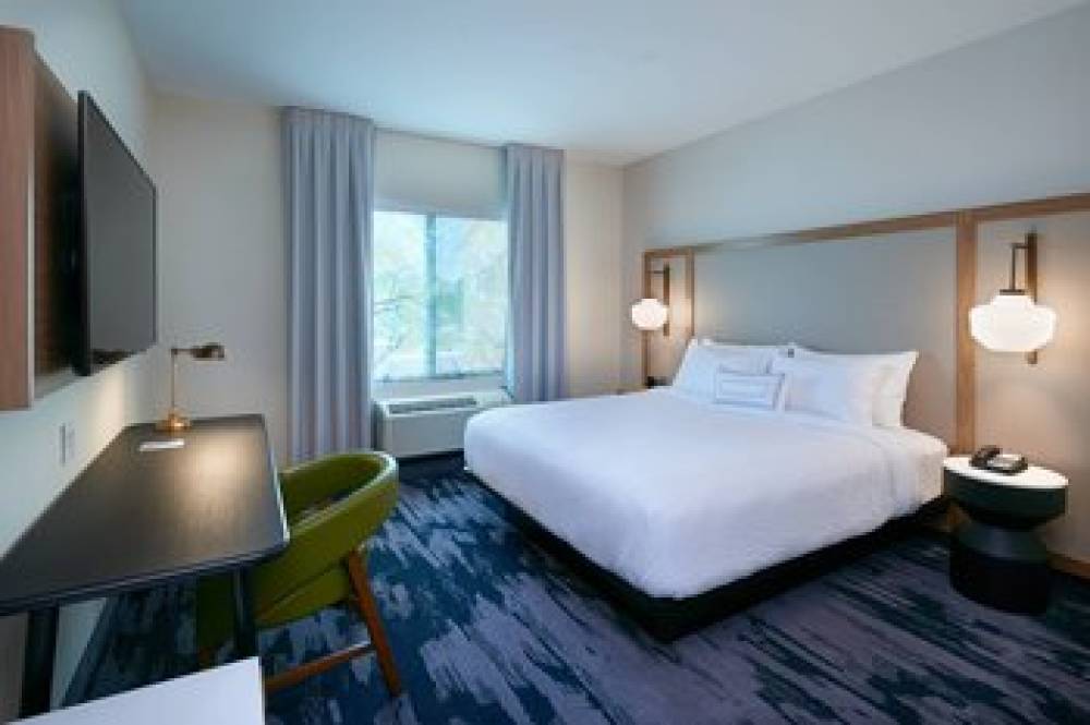 Fairfield Inn And Suites By Marriott Midland 9