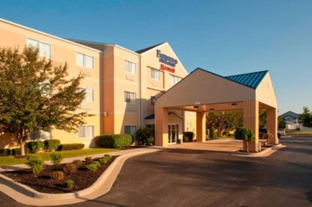 Fairfield Inn And Suites By Marriott Mount Pleasant 1