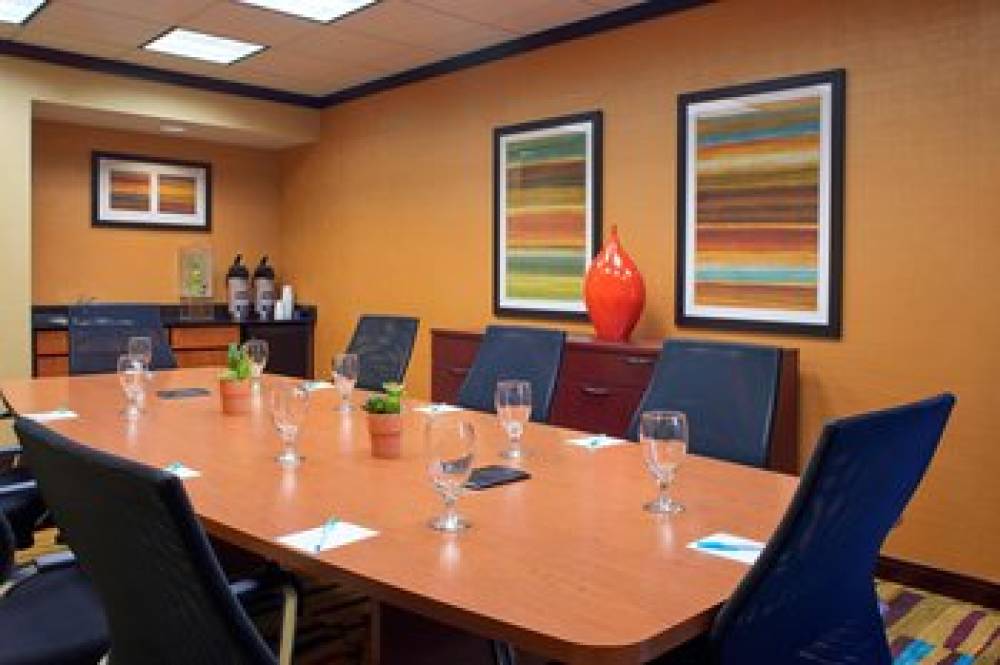 Fairfield Inn And Suites By Marriott New Buffalo 2