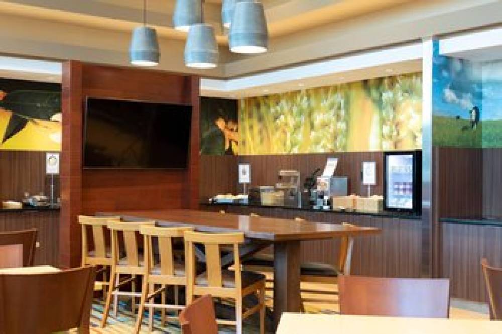 Fairfield Inn And Suites By Marriott New York Queens Fresh Meadows 4