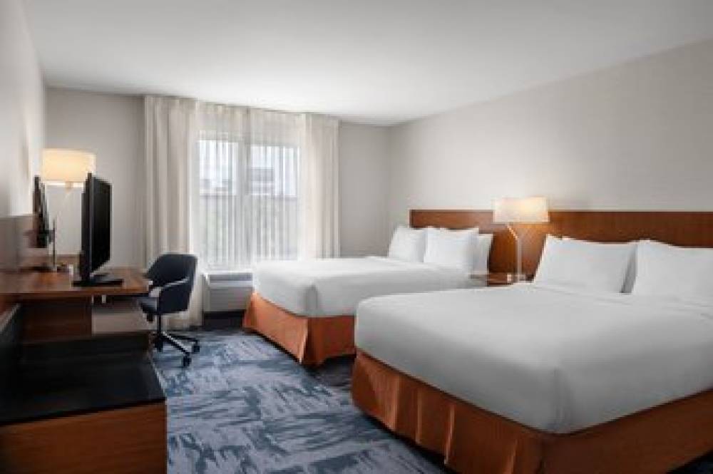 Fairfield Inn And Suites By Marriott Orlando Kissimmee Celebration 10