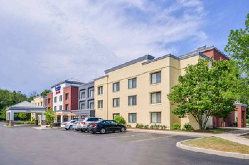Fairfield Inn And Suites By Marriott Rochester West-Greece 4