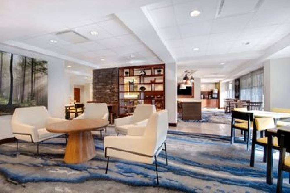 Fairfield Inn And Suites By Marriott Rochester West-Greece 9