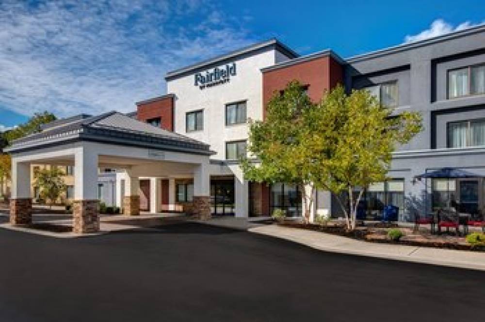 Fairfield Inn And Suites By Marriott Rochester West-Greece 2