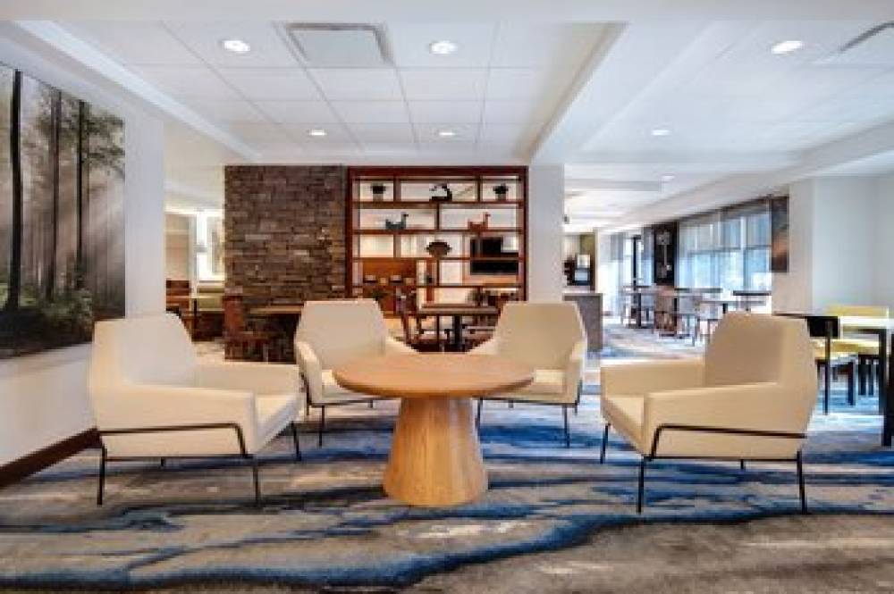 Fairfield Inn And Suites By Marriott Rochester West-Greece 10