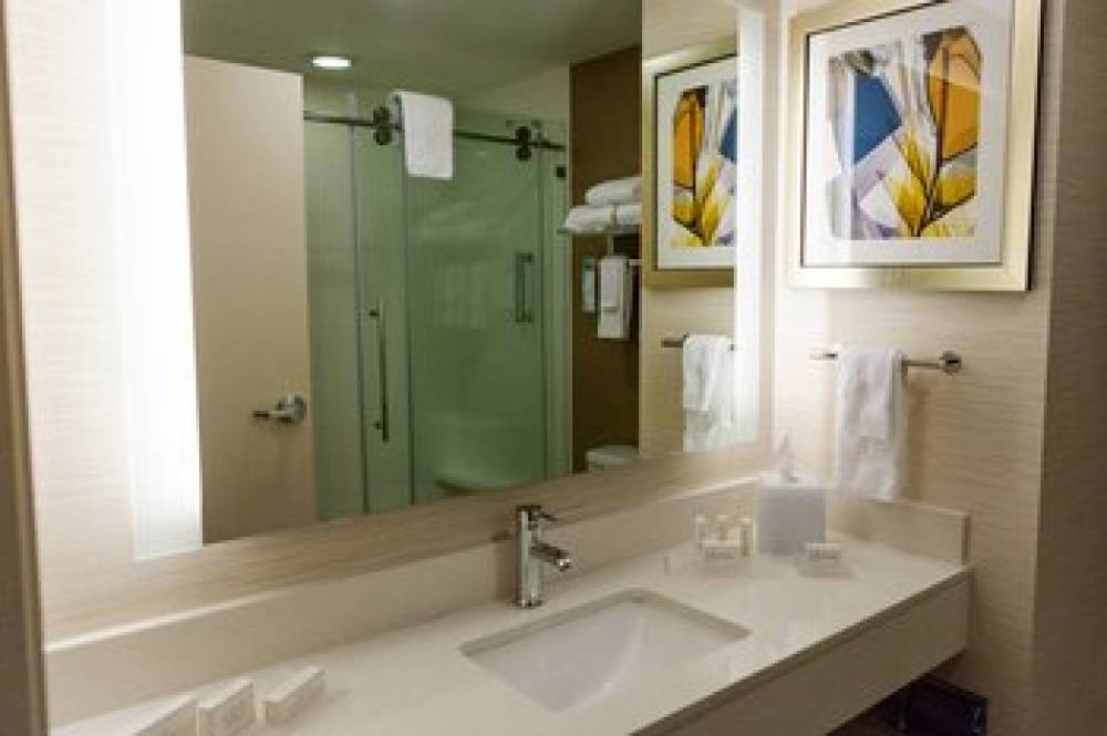 Fairfield Inn And Suites By Marriott Rockingham 6