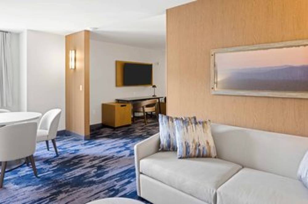 Fairfield Inn And Suites By Marriott San Diego Pacific Beach 10