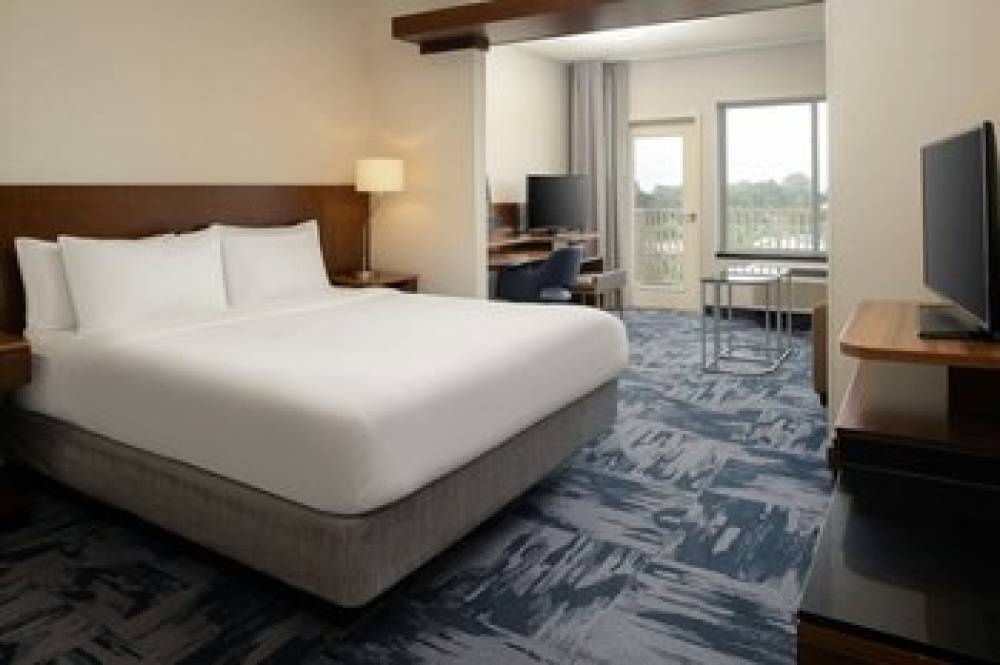 Fairfield Inn And Suites By Marriott Santa Cruz 7