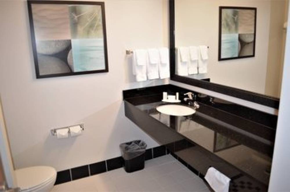 Fairfield Inn And Suites By Marriott Sault Ste Marie 8