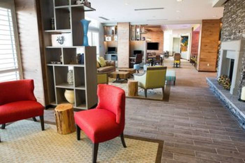 Fairfield Inn And Suites By Marriott Savannah Midtown 7