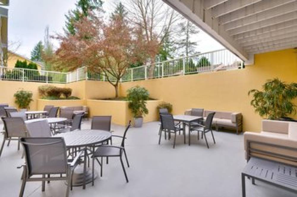 Fairfield Inn And Suites By Marriott Seattle Bellevue Redmond