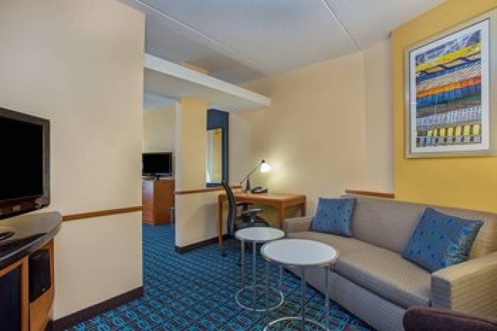 Fairfield Inn And Suites By Marriott Sevierville Kodak 8