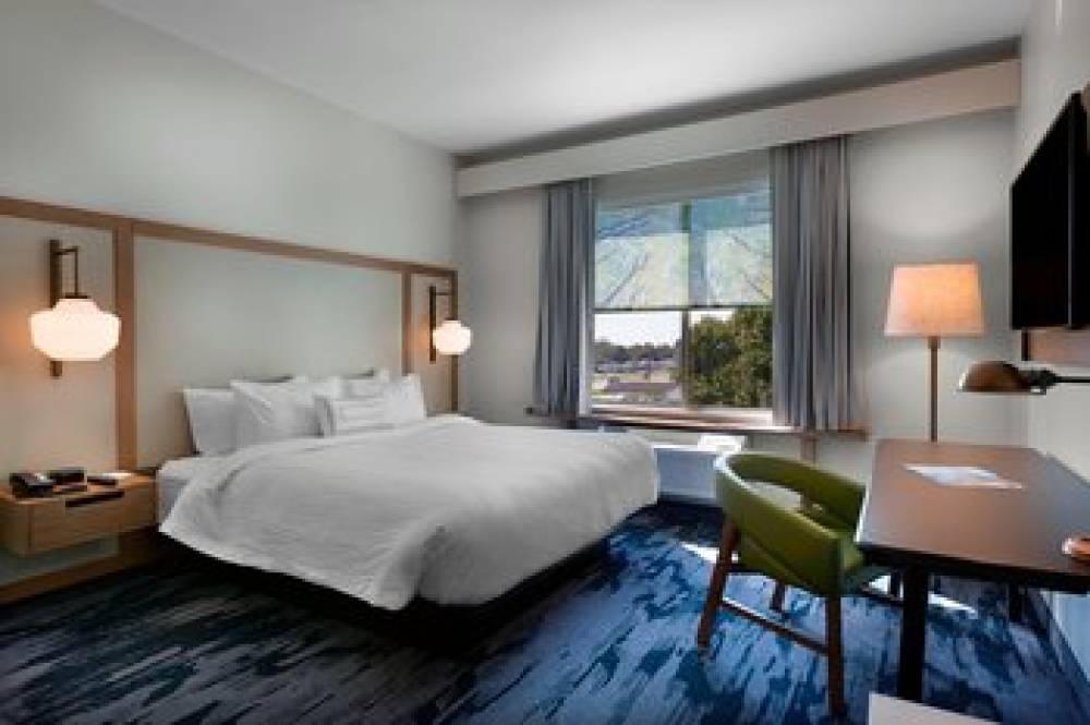 Fairfield Inn And Suites By Marriott Shelby 10