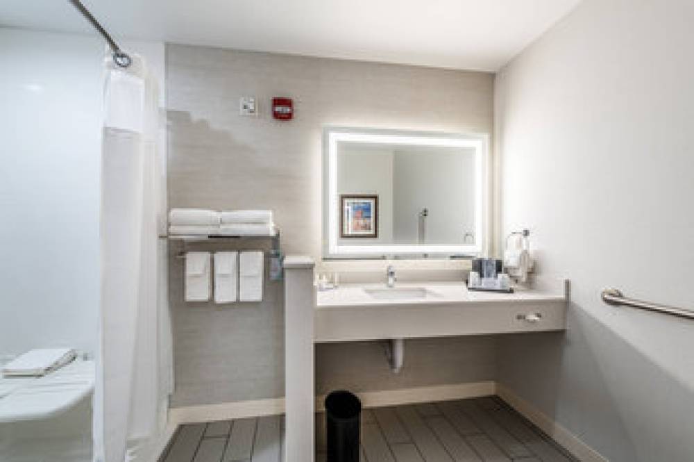 Fairfield Inn And Suites By Marriott St Joseph Stevensville 6