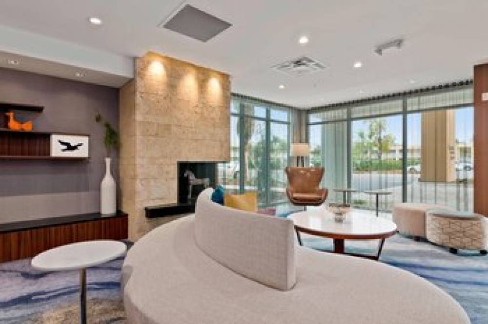 Fairfield Inn And Suites By Marriott St Petersburg North 7