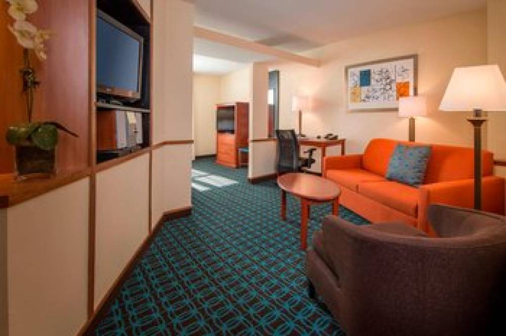 Fairfield Inn And Suites By Marriott Williamsburg 8
