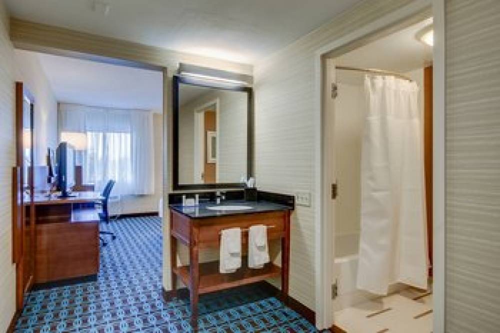Fairfield Inn By Marriott Amesbury 10
