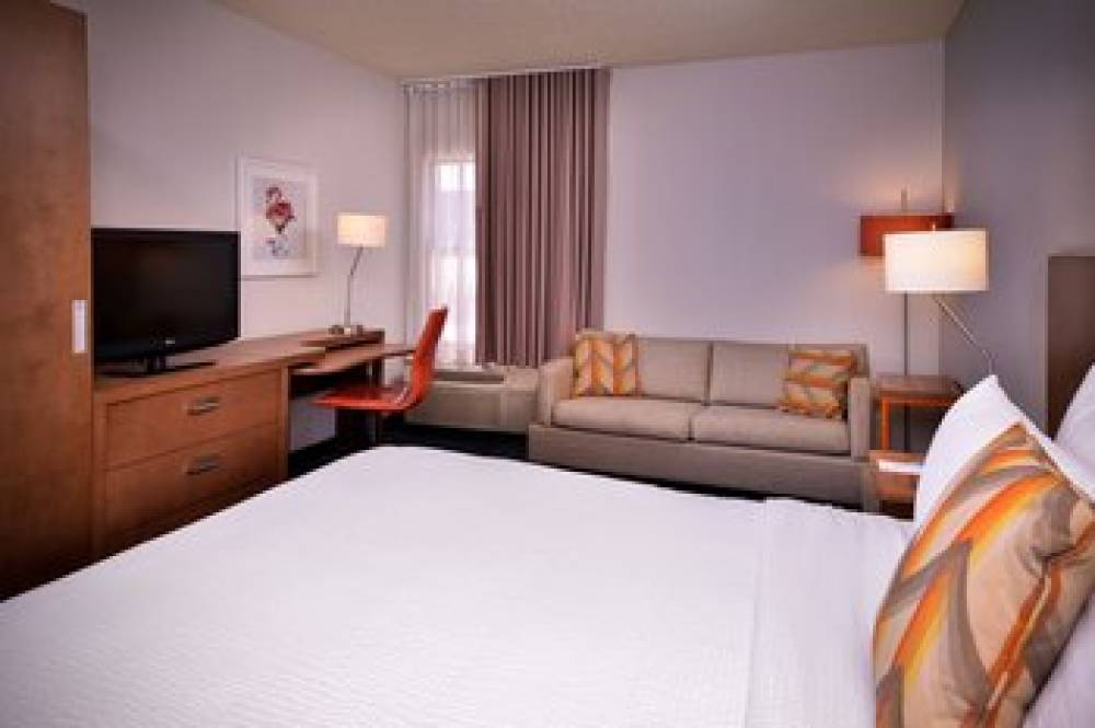 Fairfield Inn By Marriott Las Vegas Convention Center 9