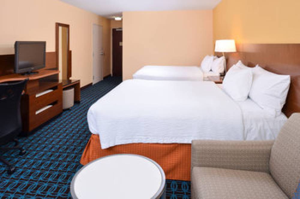 Fairfield Inn By Marriott Orlando Airport 8