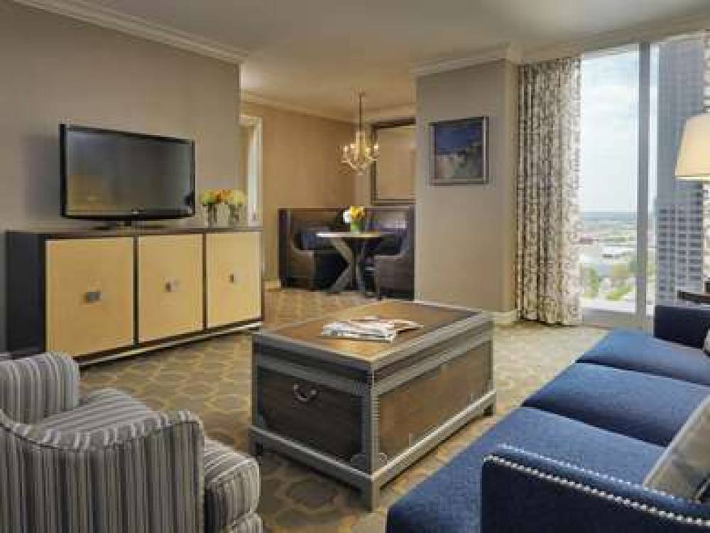 Fairmont Dallas 8
