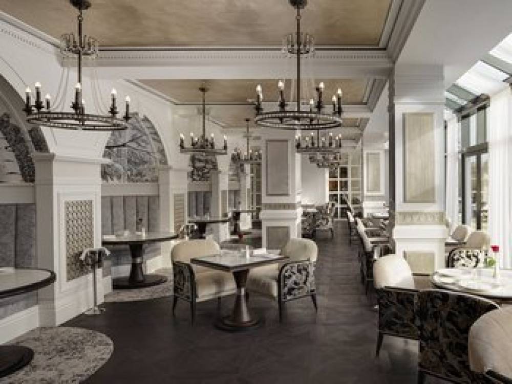 Fairmont Windsor Park 8