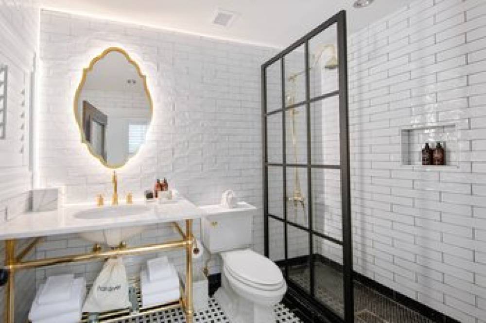 Fairmount Hotel