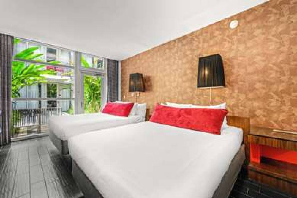 FAIRWINDS HOTEL 7