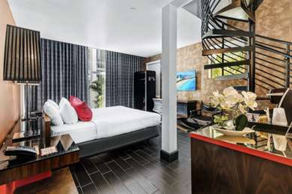 FAIRWINDS HOTEL 6
