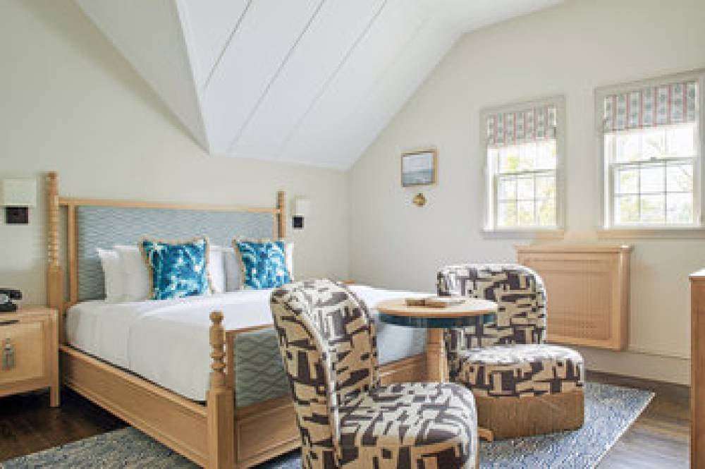 FARAWAY NANTUCKET 4
