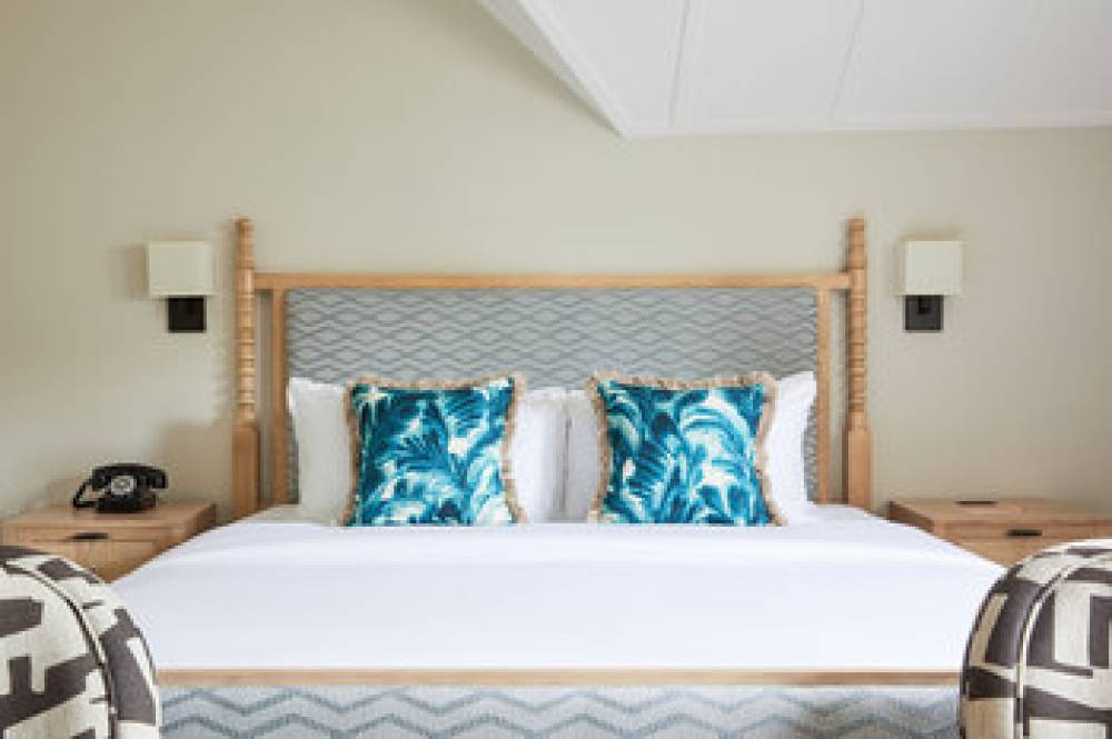 FARAWAY NANTUCKET 5