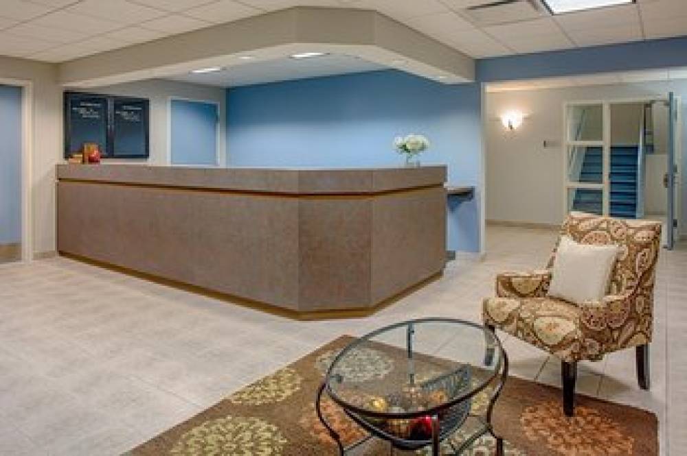 Federal City Inn & Suites 6