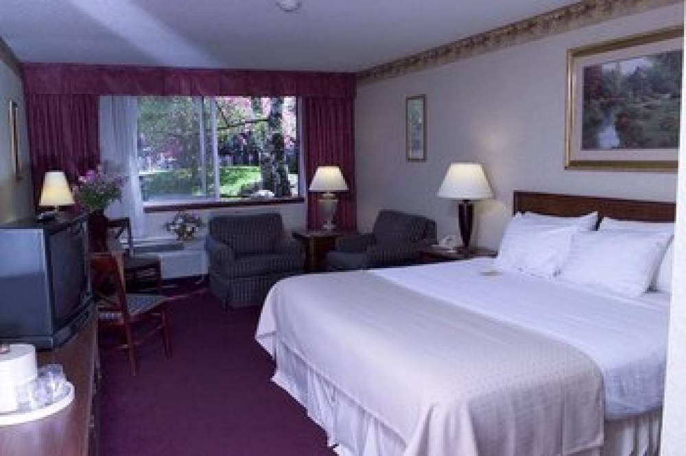 FIRESIDE INN   SUITES PORTLAND 5