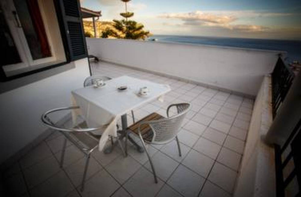 FLAME TREE MADEIRA GUEST HOUSE 7