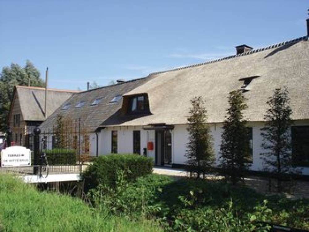 FLETCHER HOTEL DE WITTE BRUG 1