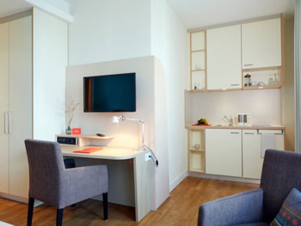 FLOTTWELL BERLIN HOTEL 10