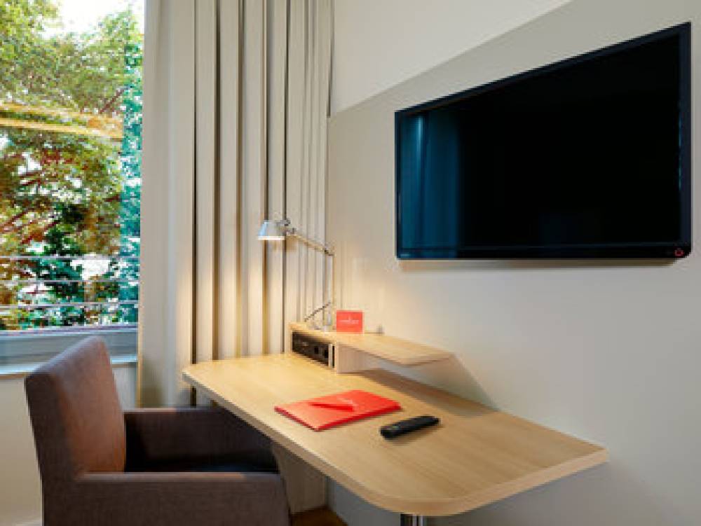 FLOTTWELL BERLIN HOTEL 8