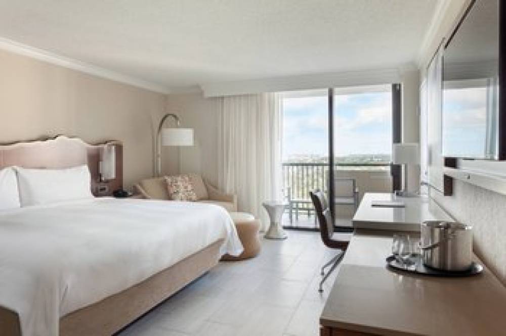 Fort Lauderdale Marriott Harbor Beach Resort And Spa 7