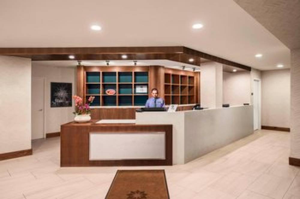 Four Points By Sheraton Anaheim 3