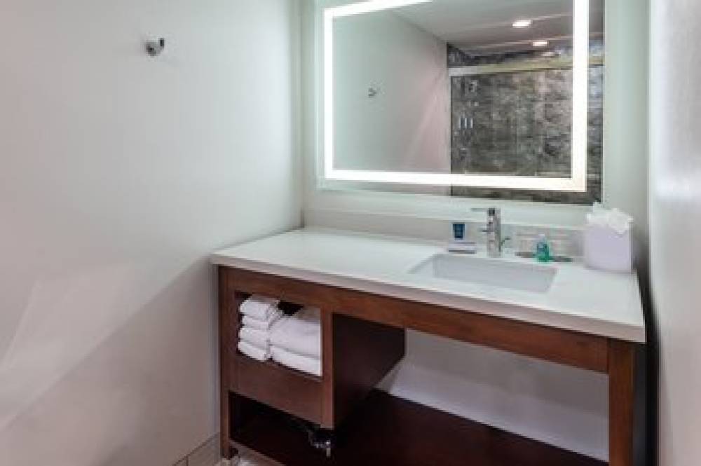 Four Points By Sheraton Atlanta Airport West 8