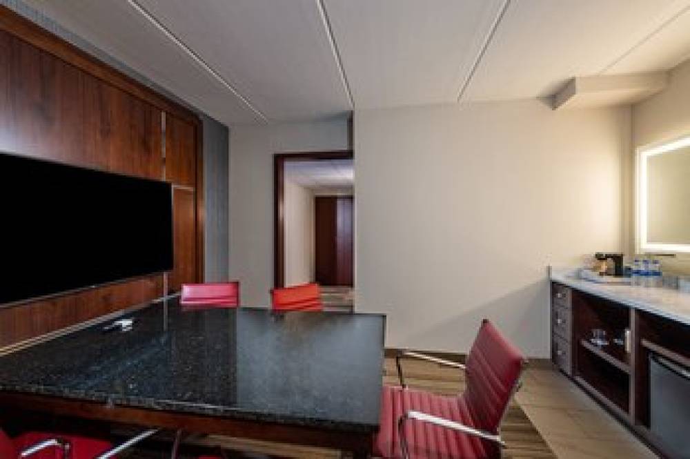 Four Points By Sheraton Atlanta Airport West 5