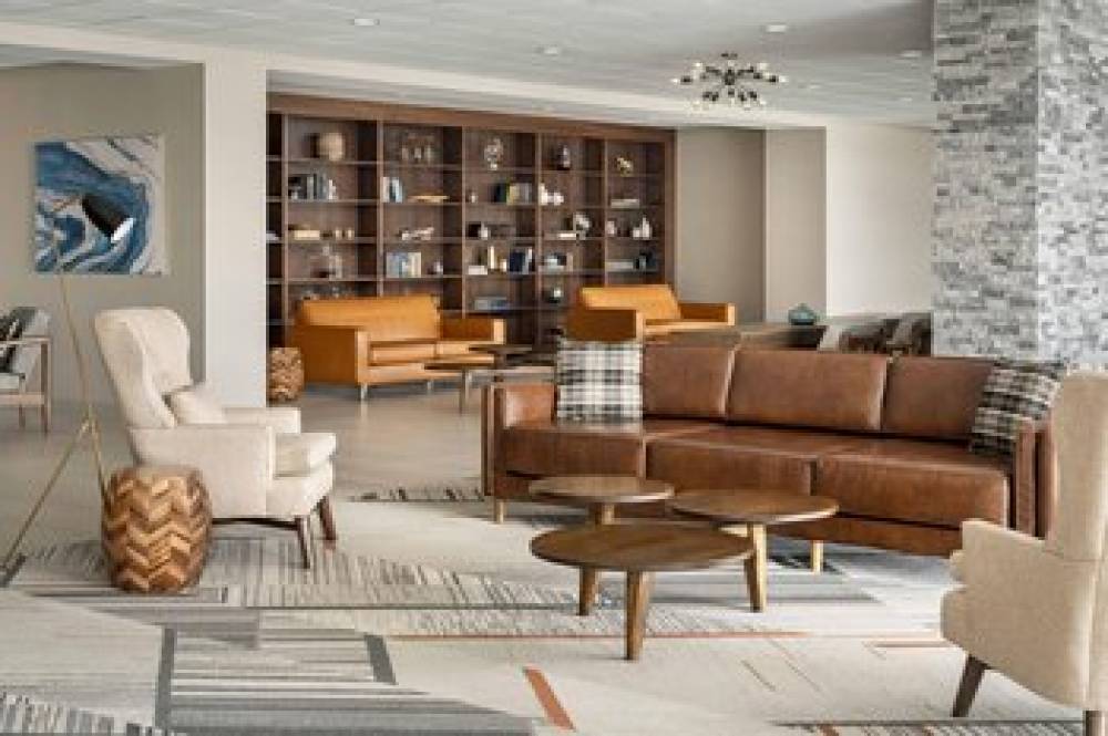 Four Points By Sheraton Austin Airport 4