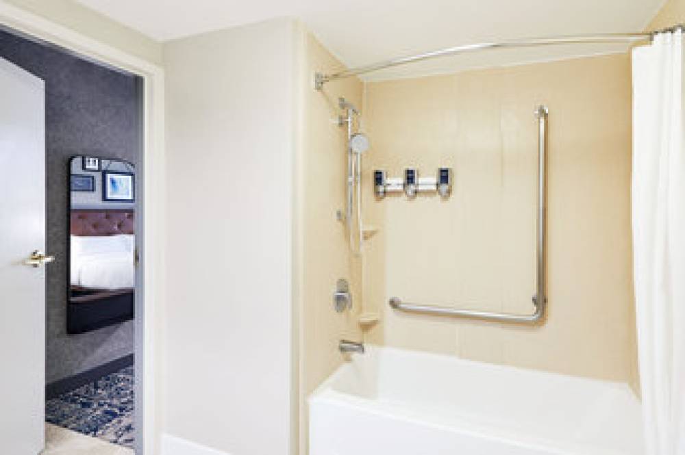 Four Points By Sheraton Chicago Westchester Oak Brook 8