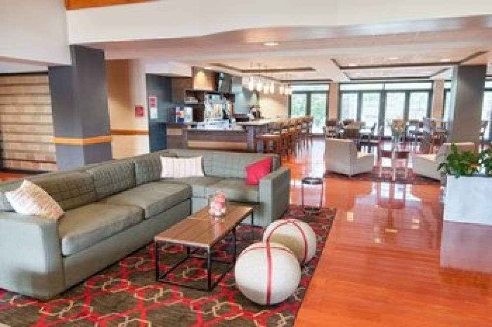 Four Points By Sheraton Columbus-Polaris 3