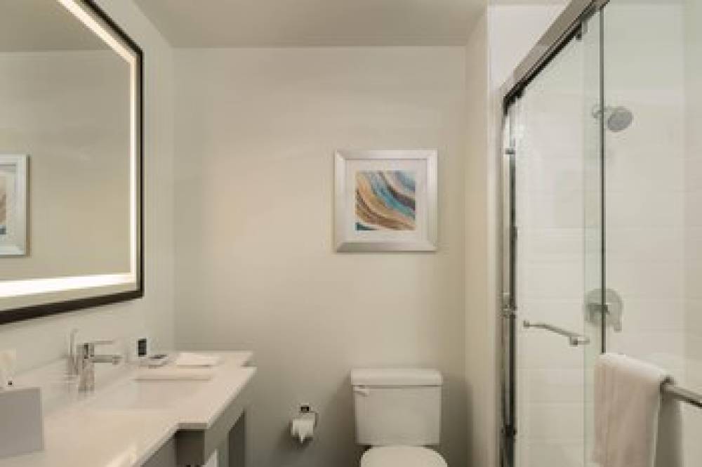 Four Points By Sheraton Dallas Arlington Entertainment District 9
