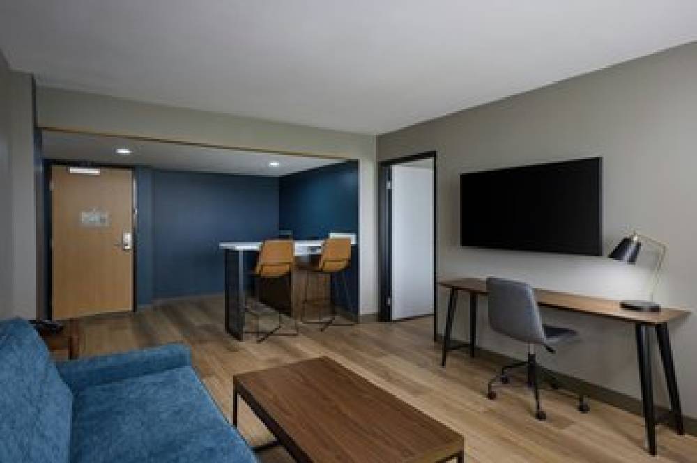 Four Points By Sheraton Englewood Centennial Airport 2