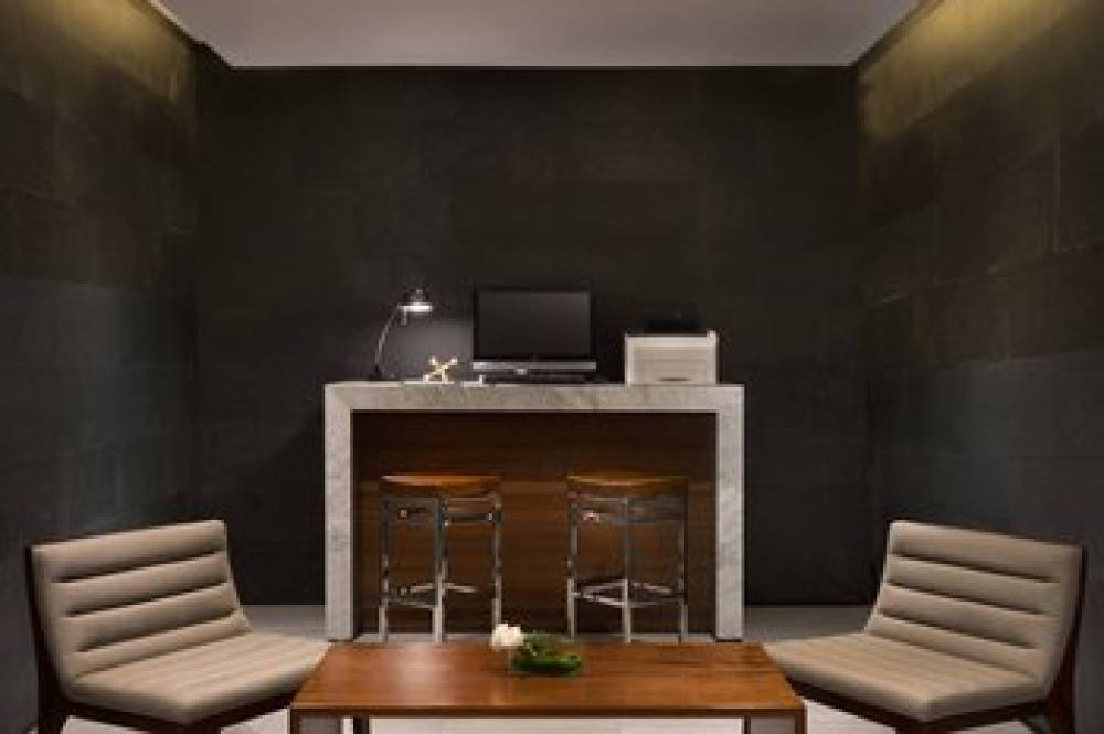Four Points By Sheraton Jakarta Thamrin 10